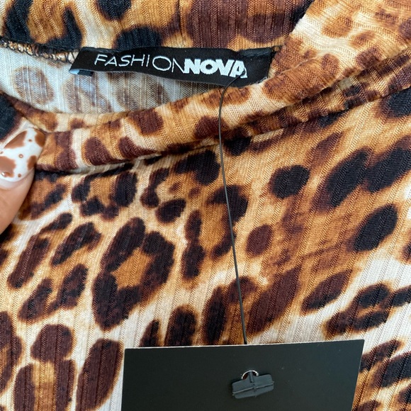 Fashion Nova Cheetah Crop - Picture 2 of 5